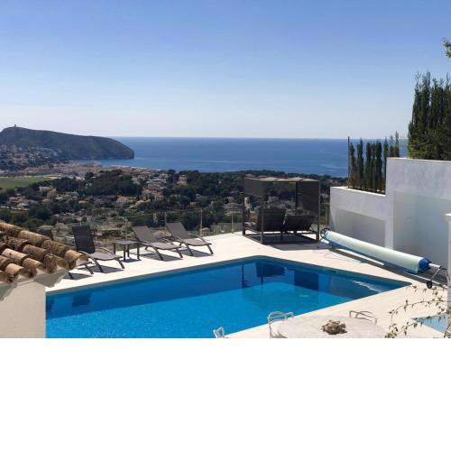 Casa Vida, your villa with panoramic sea views in Moraira.