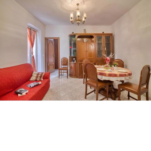 Casa Vincenza 5 km from Dolceacqua - Happy Rentals