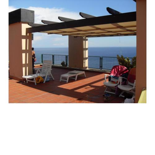 Casa Viola with shared pool sea view - Happy Rentals