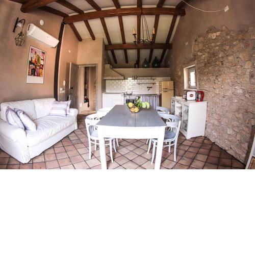 CASA VIRGINIA