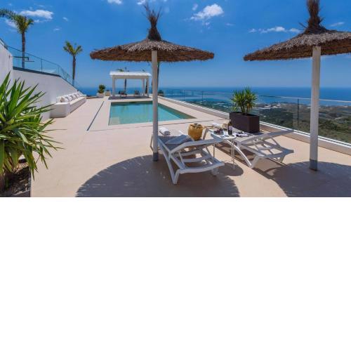 Casa What a Life Sayalonga by Ruralidays