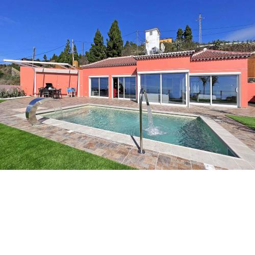 Casa Yaneric
