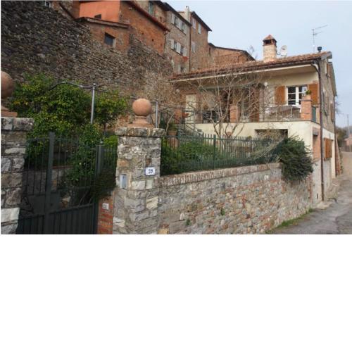 Casabella With Hot Tub In The Garden - Happy Rentals