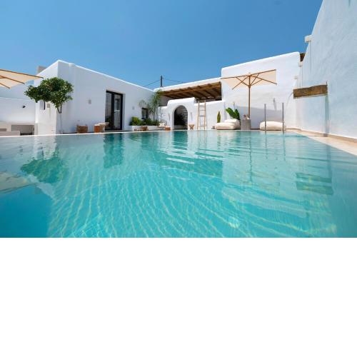CasaCarma II, private pool, boho design, tradition