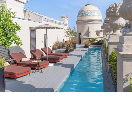Casagrand Luxury Suites