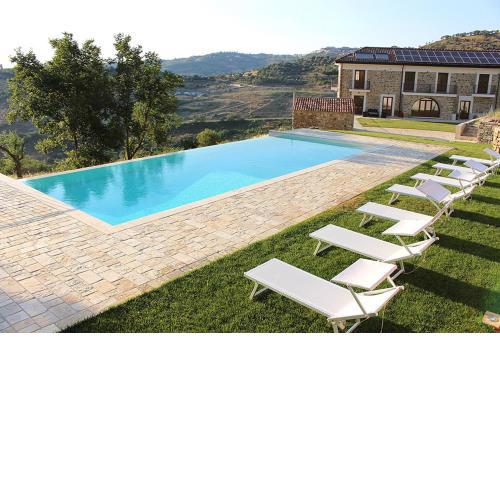 Casale Acquaviva with private pool