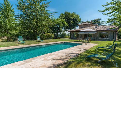 CASALE DEI TIGLI 8, Emma Villas