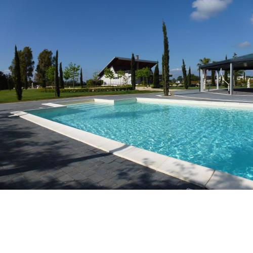 Casale Delle Ronde B&B