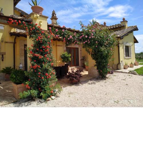 Casale Di Vulci