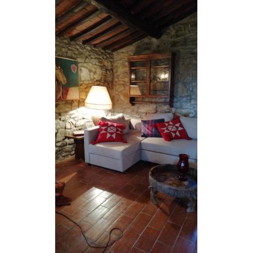 Casale i Due Cipressi Cortona