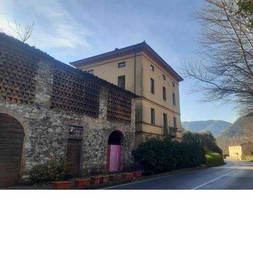 Casale Poli