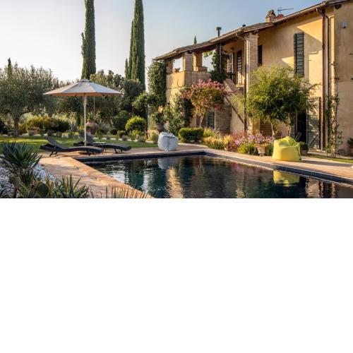 CASALE SANTA LUCIA 8&2, Emma Villas