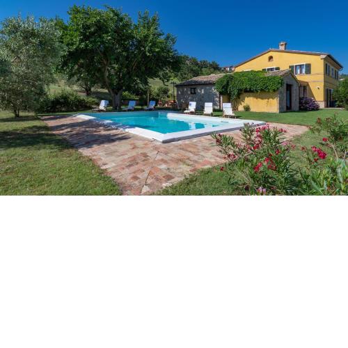 CASALE VERDICCHIO 10&2, Emma Villas