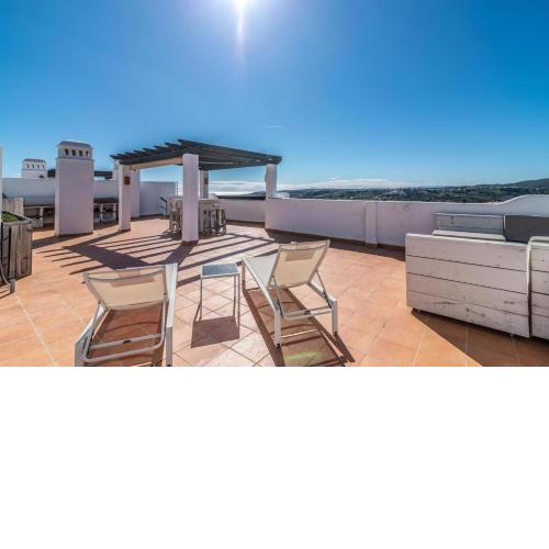 Casares Golf Sea apartment Ref M10