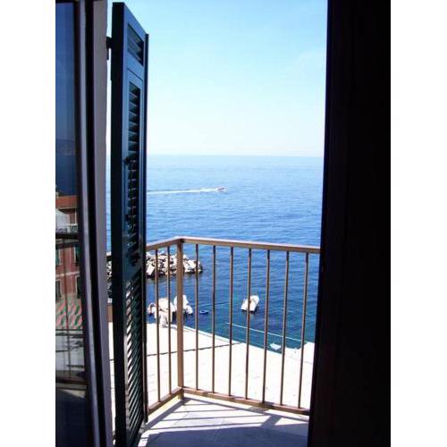 CasaRiomaggiore "a few steps from the sea"