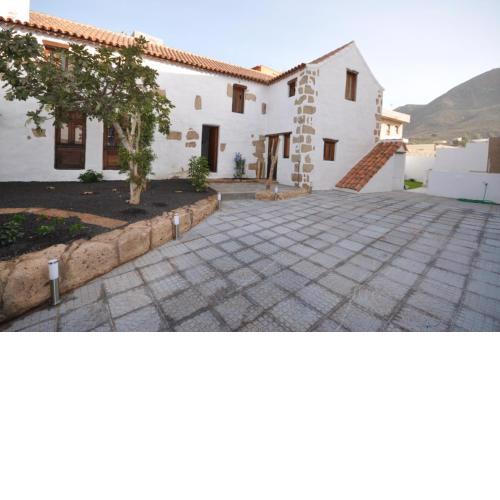 Casaruralarona