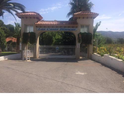 Casas Blancas Bungalow 45