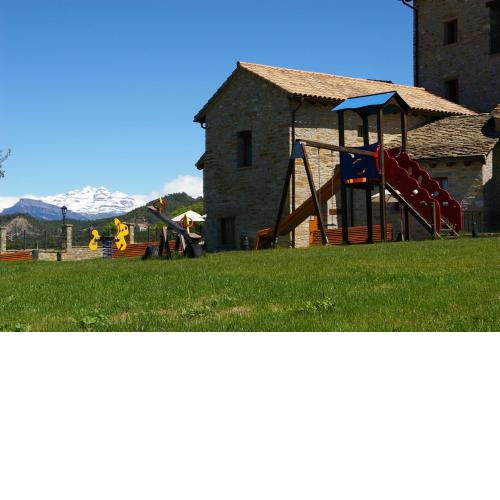 Casas Pirineo, Ainsa