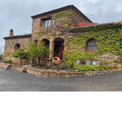 Casas Rurales Monasterio de Rocamador