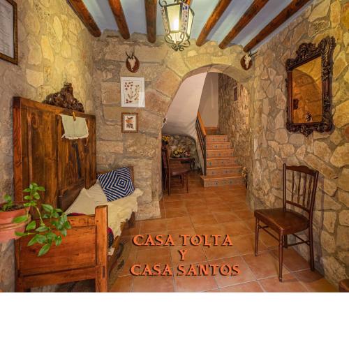 Casas Santos y Tolta