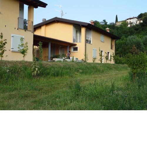 CASCINA LEGNAGO - trilocale a 6 chilometri da SALO'