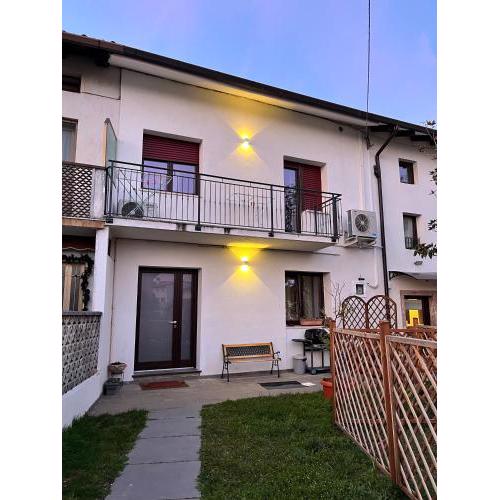 Casetta con giardino in borgo storico