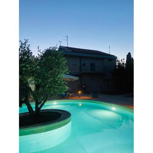 Casetta con Piscina - internet gratuito