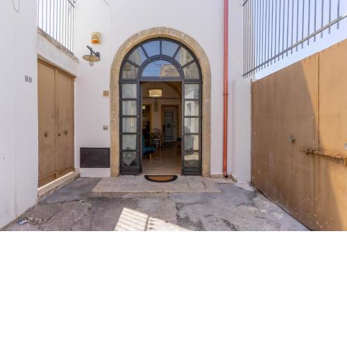 Casetta Vico Carducci by BarbarHouse
