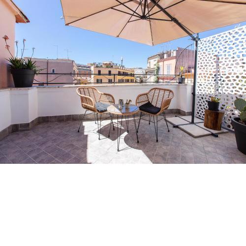 Casina Monti Penthouse Terrazza w Stunning Views