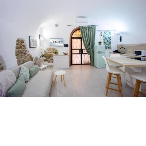 Casinò e Ariston Theatre studio apartment