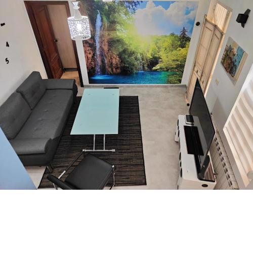 Casita bien equipada en buena zona!