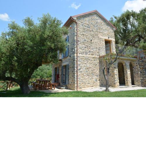 Casolare Cento Ulivi Luxury & Charme
