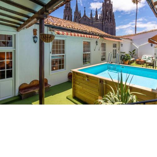 Casona Gildana: Historia, Patrimonio/E-working