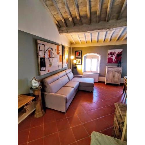 Castelfalfi Art Apartment