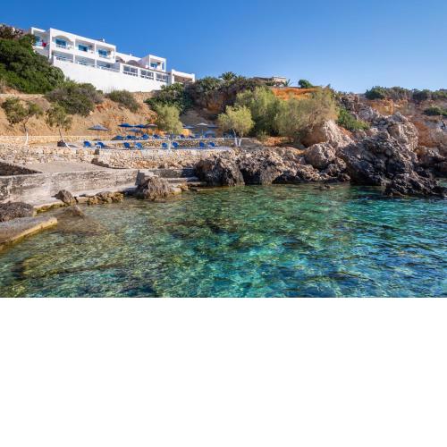 Castelia Bay Hotel