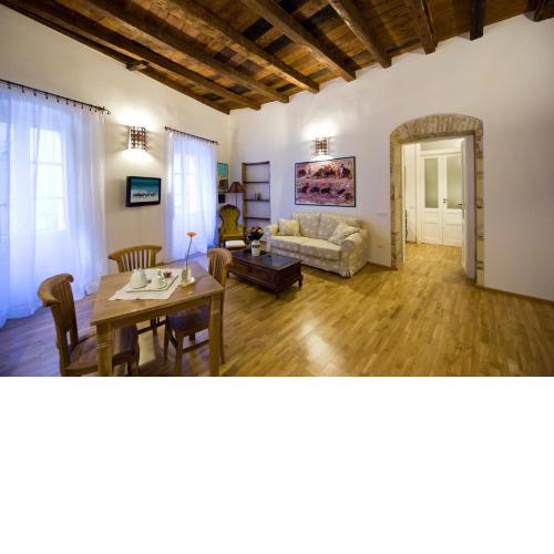 Castelletto Suites