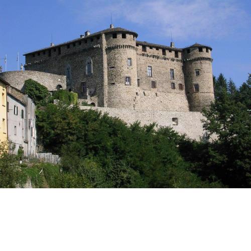 Castello Di Compiano Hotel Relais Museum