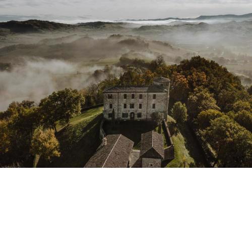 Castello di Viano