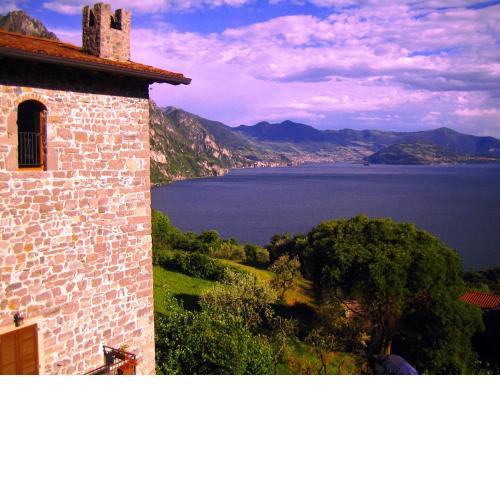 Castello di Zorzino Iseo lake