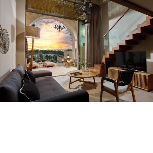 Castello Infinity Suites - Adults Only