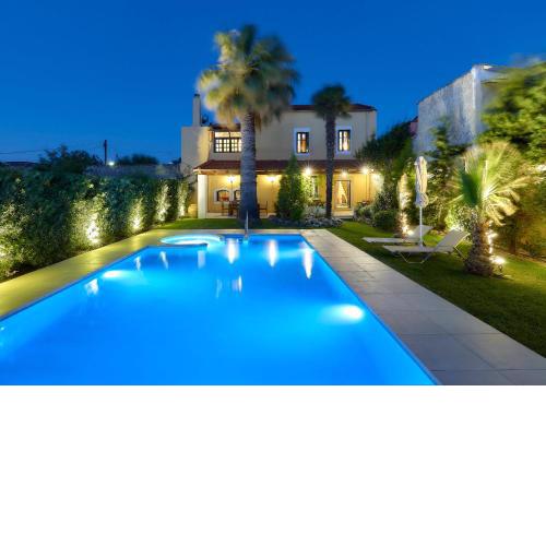 Castello Villa Daphnes - Private Pool & Whirlpool