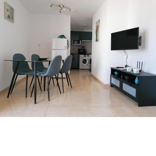 Castillo Holiday Apartament- Puerta del Sol 191