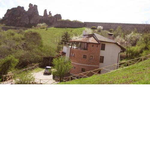 Castle Cottage Bed & Breakfast