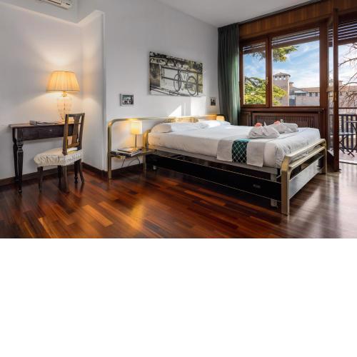 Castle View Room