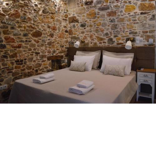 Castro Rooms Chios