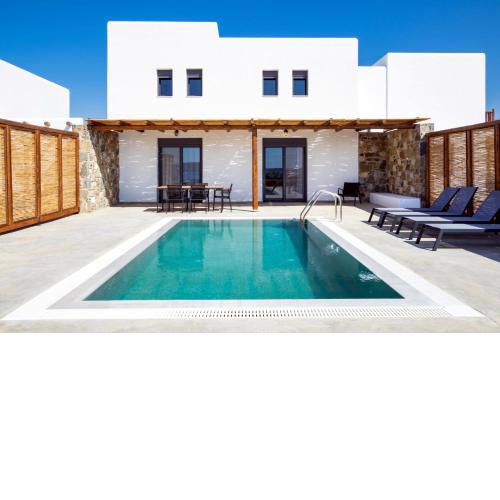 Cato Agro 2, Seafront Villa with Private Pool
