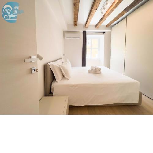 Cavana 10 Tirabora Short Rent