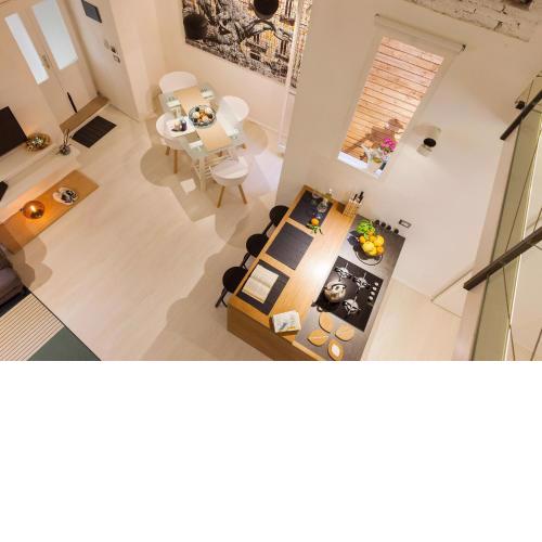 Cavour16 Suite