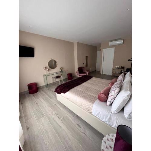 CB Rooms