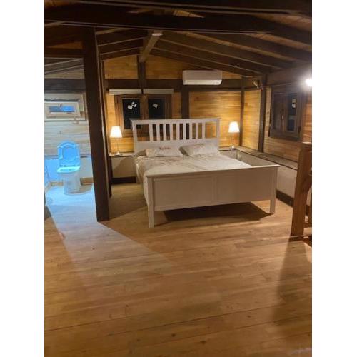 Cedar 1-Bed House with stunning views